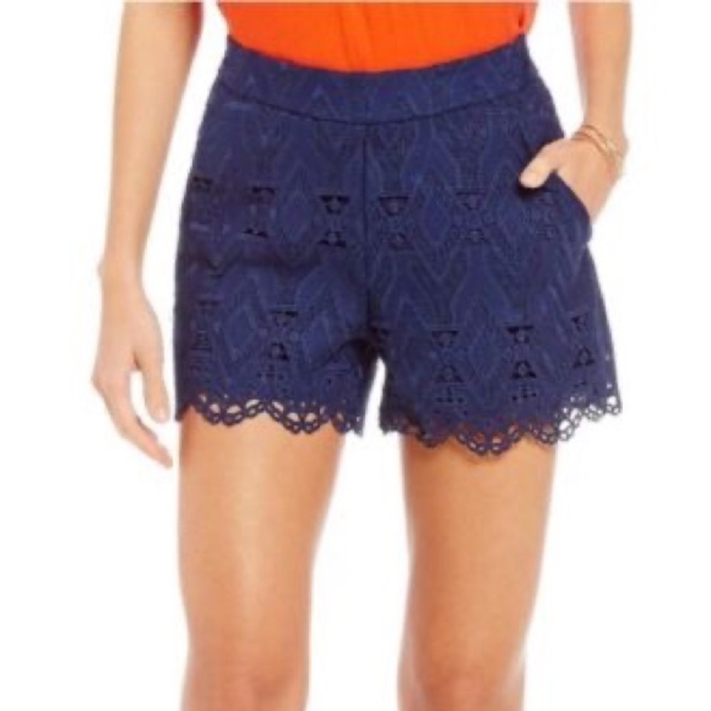 Gianni Binni Lace Shorts - M